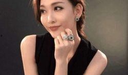 李彩桦妈妈爆料视频大全,独家幕后故事大公开